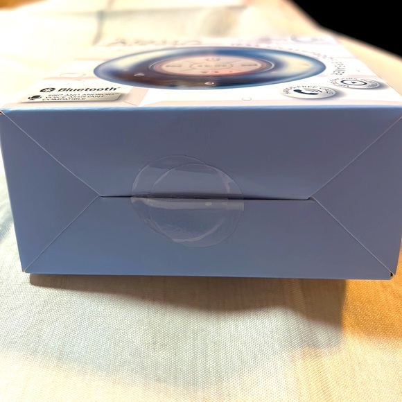 ijoy Aqua Chroma Bluetooth Wireless Splashproof Speaker - Picture 5 of 9